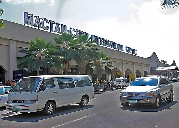 Connecting Flight Mactan Cebu 2*